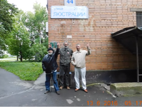 890d7be4c306.jpg