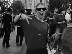 2743516198e2.jpg